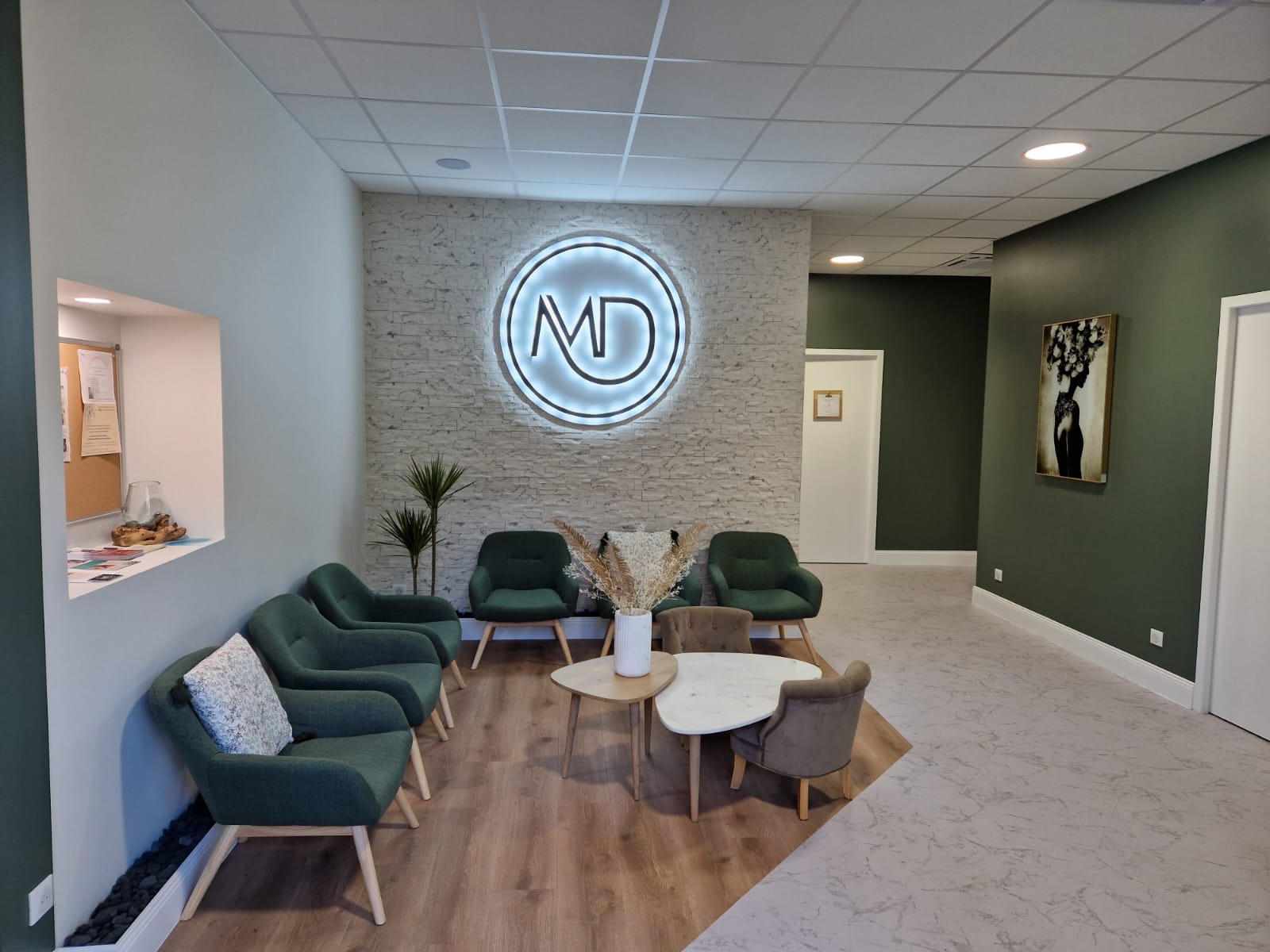 Gaelle Cuevas - Salle d'attente de PÉRIGUEUX